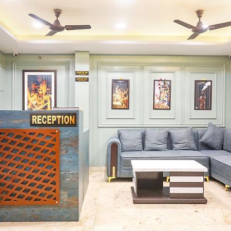 Fabhotel Hari Kunj 900 M From Kashi Vishwanath Temple Varanasi Exterior photo